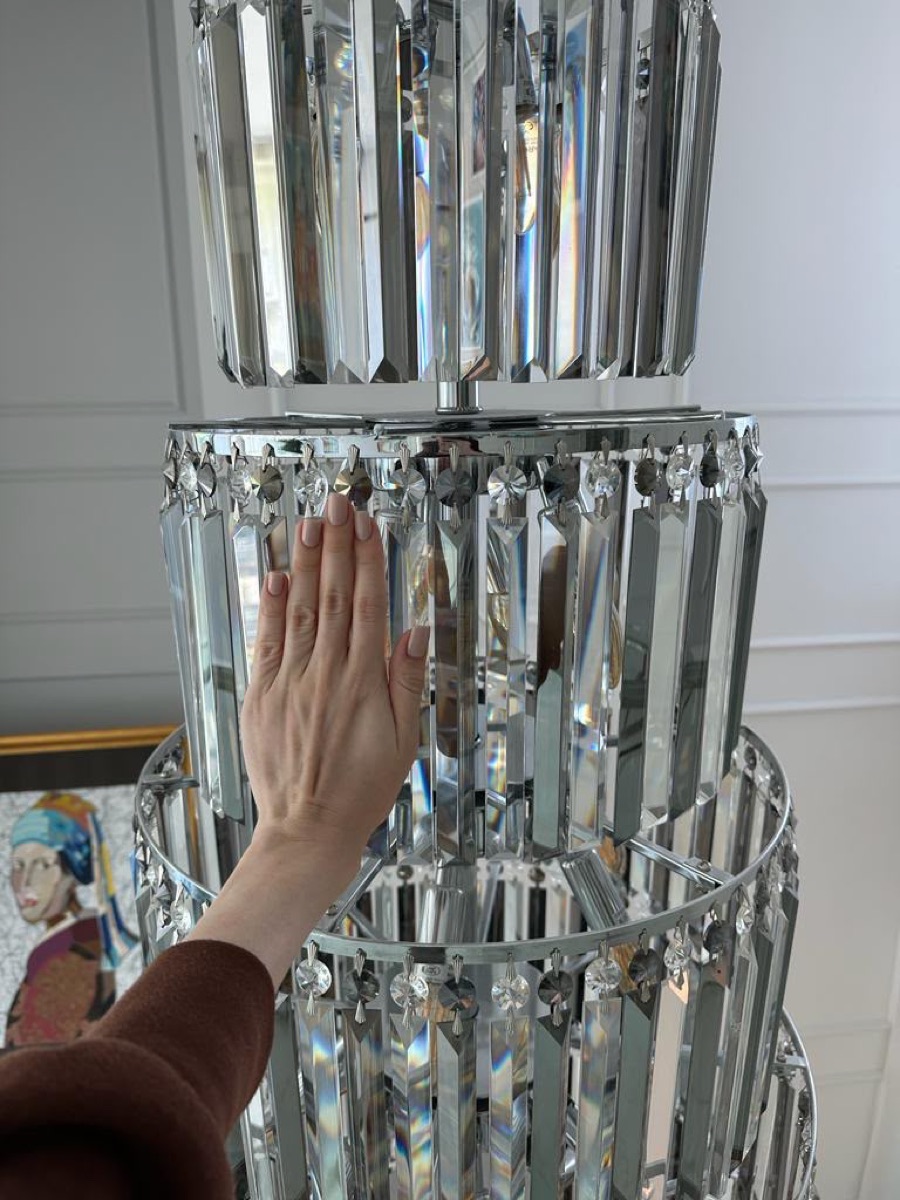 Curățare candelabru cristal